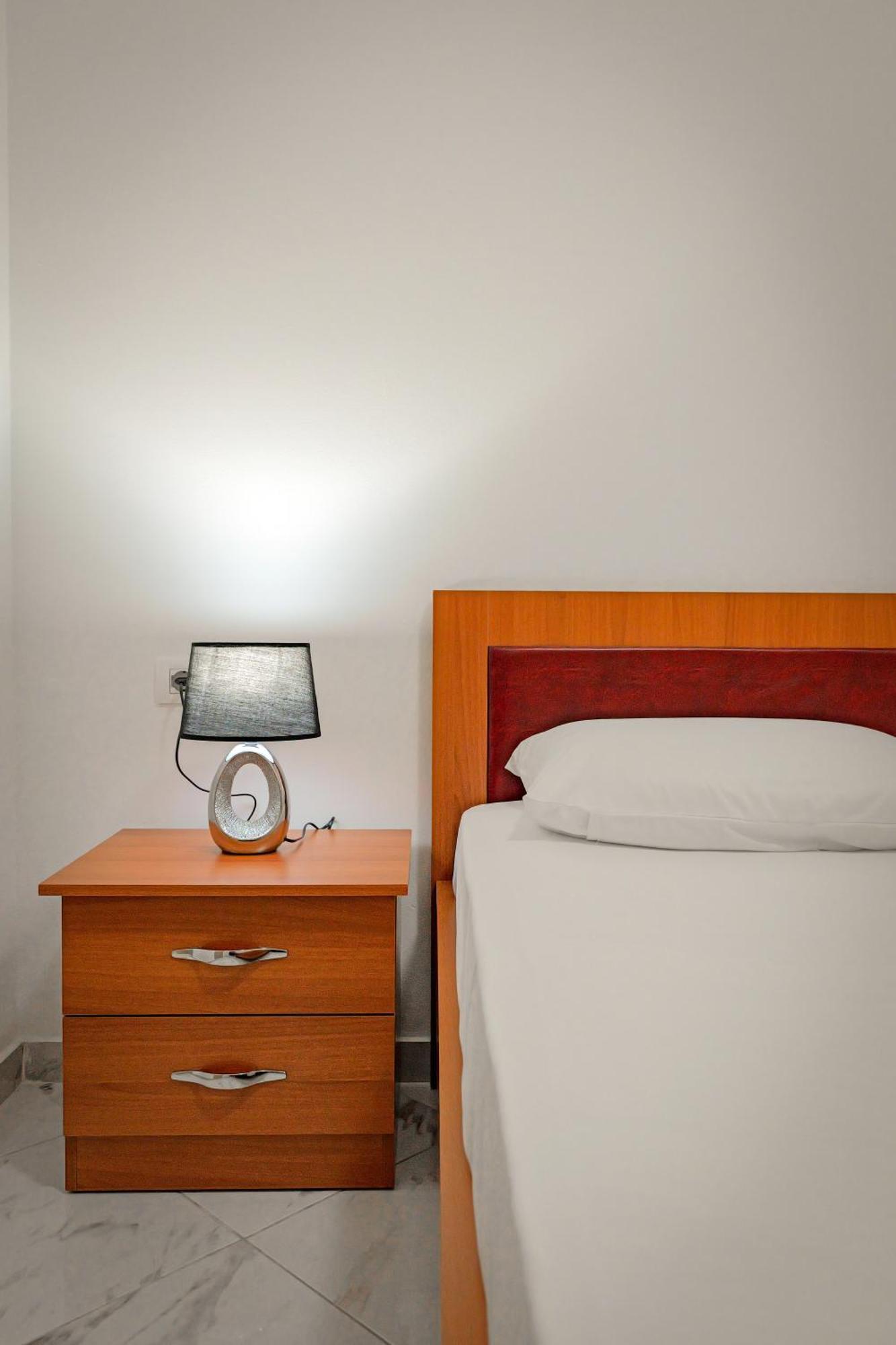 Valentina Apartment 1 Sarande Ngoại thất bức ảnh