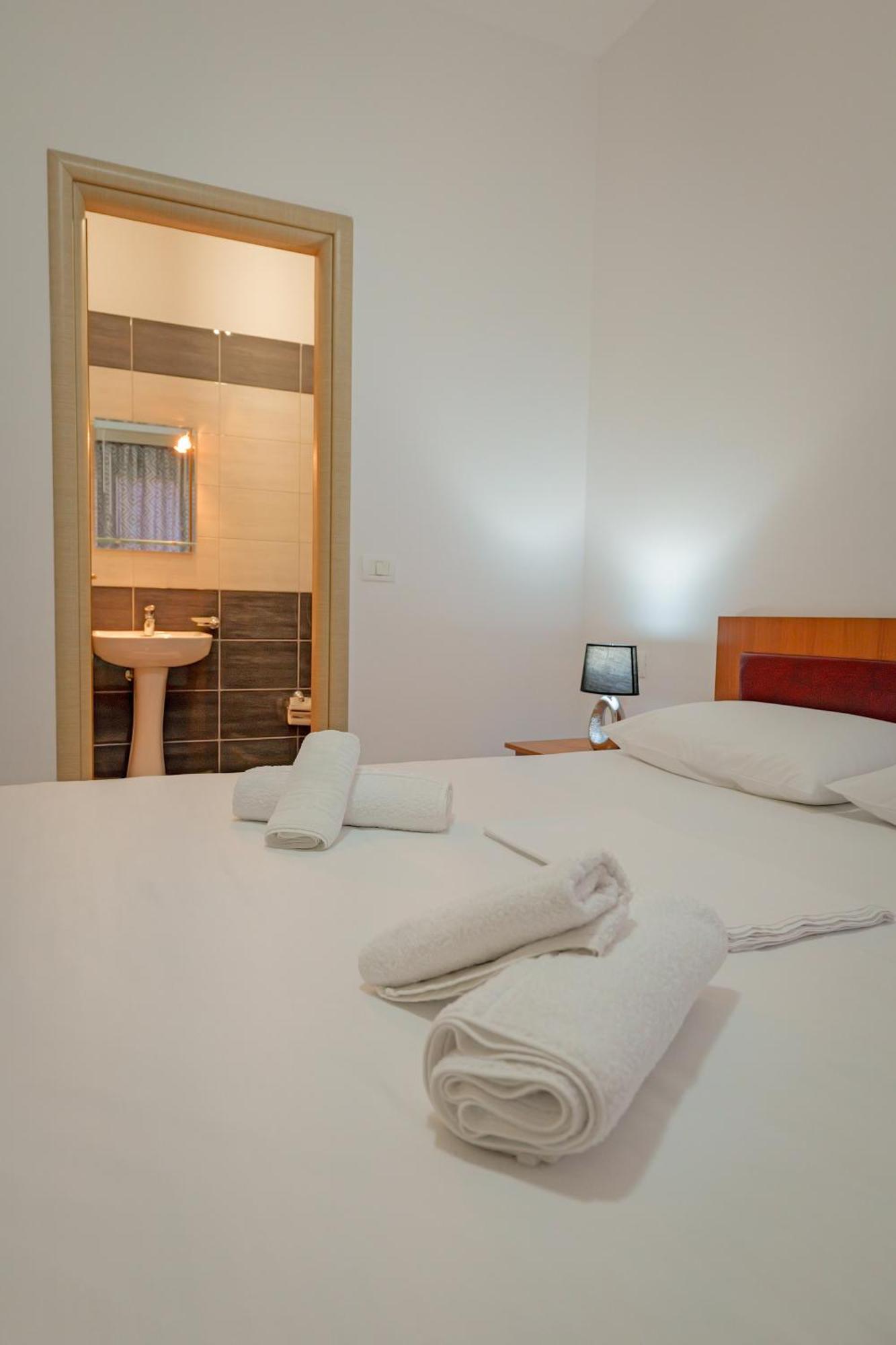Valentina Apartment 1 Sarande Ngoại thất bức ảnh
